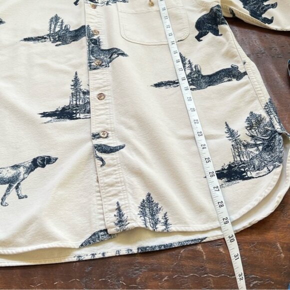 Vintage EDDIE BAUER Forest Animal Print Flannel Button Down Shirt M - Picture 4 of 8